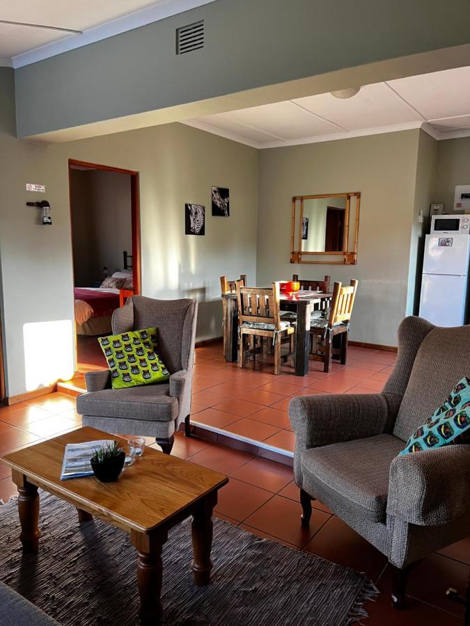 Tuinhuis Oudtshoorn Exteriör bild