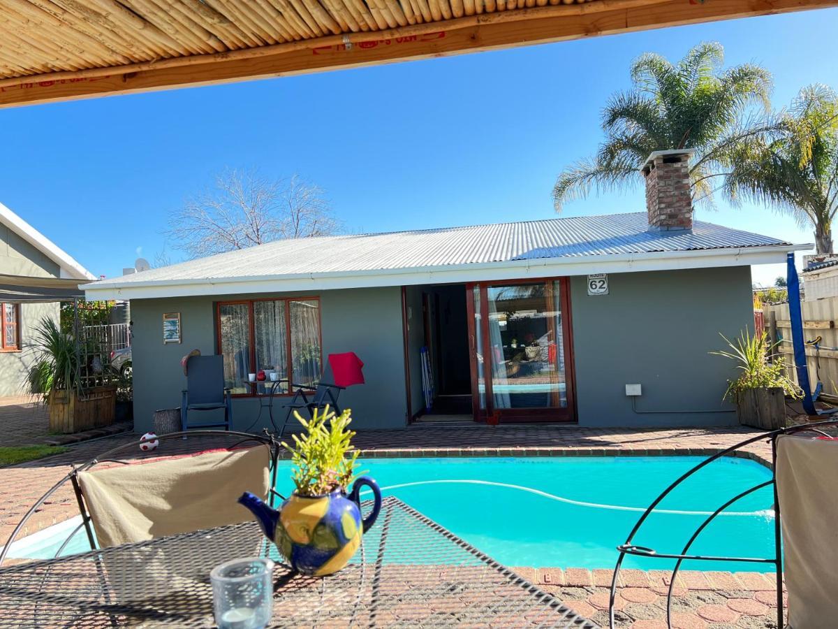 Tuinhuis Oudtshoorn Exteriör bild